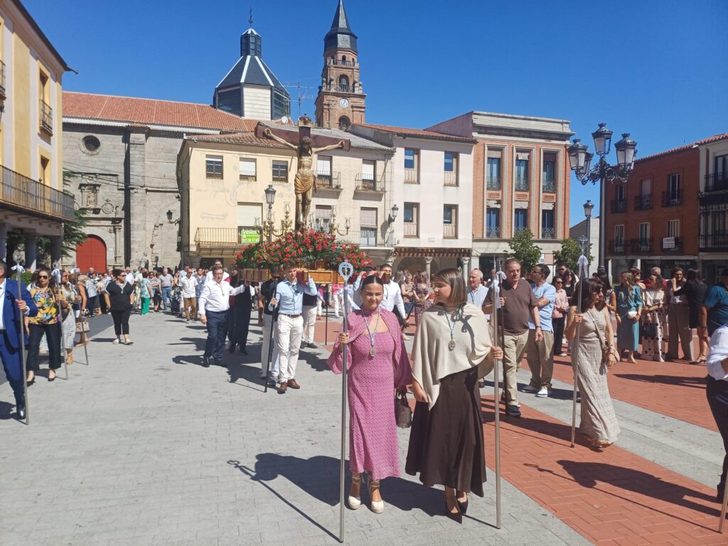 Eucaristía y procesión, actos centrales de mayordomía del Cristo de la Agonía (San Luis)